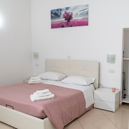 La Casa Di Thomas In Centro Apartment Matera Luaran gambar