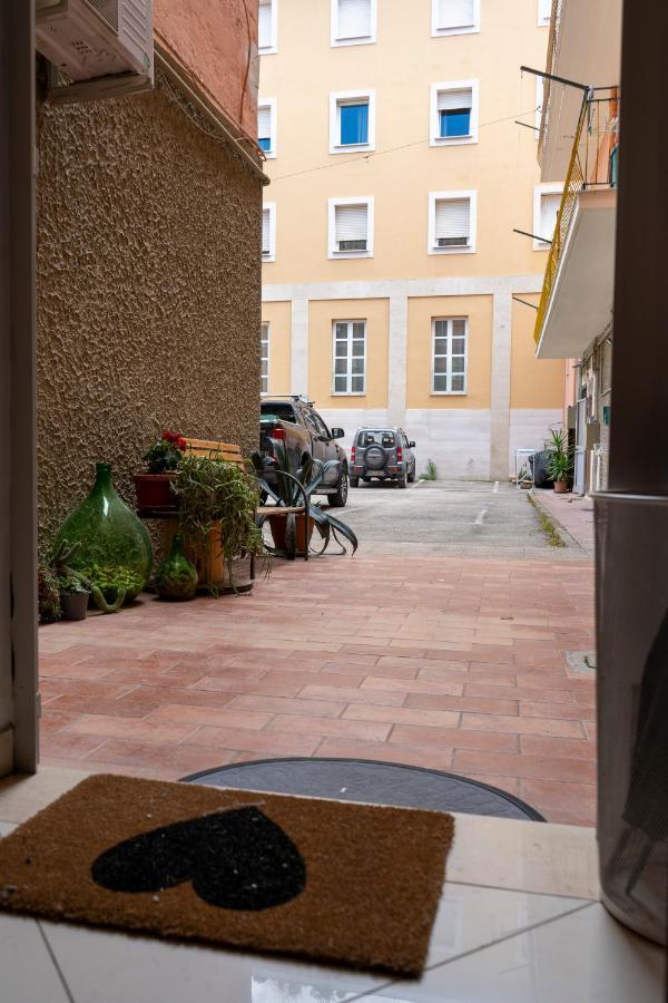 La Casa Di Thomas In Centro Apartment Matera Luaran gambar
